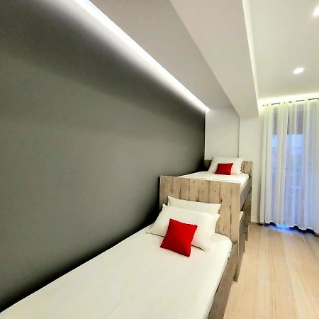 Anis Apartments Sarandë Buitenkant foto