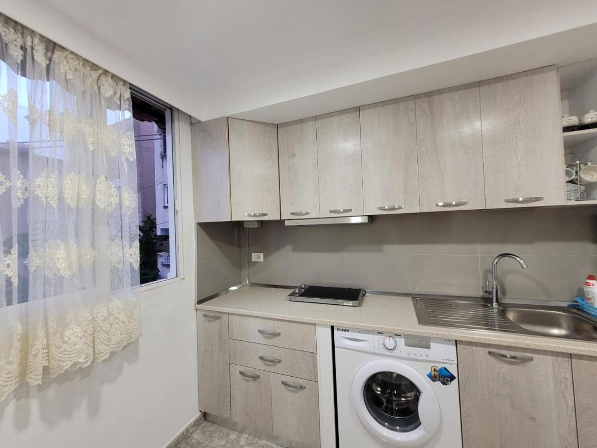 Anis Apartments Sarandë Buitenkant foto