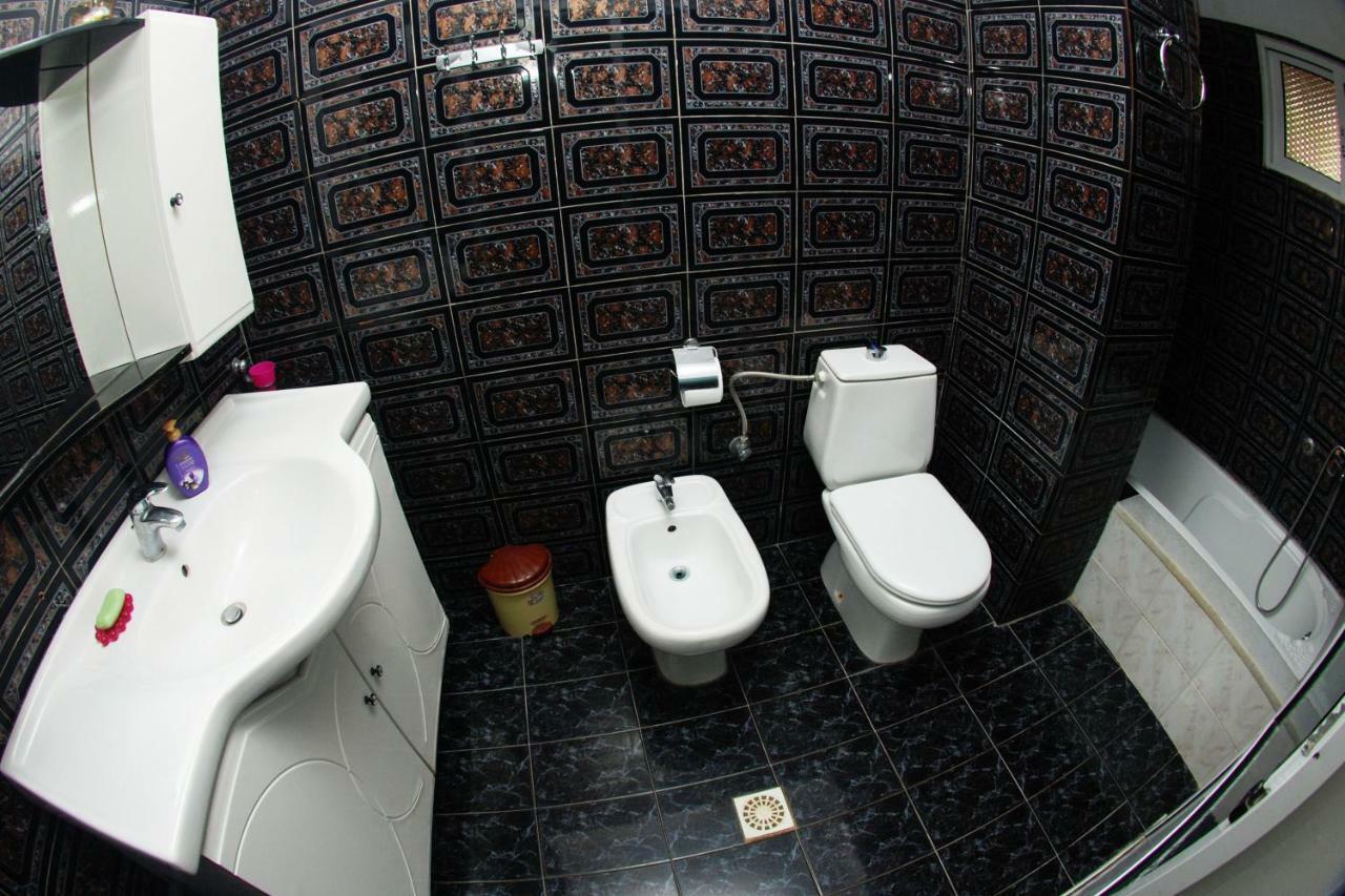 Anis Apartments Sarandë Buitenkant foto